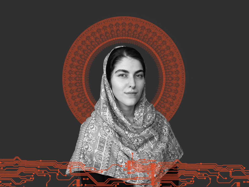 دینا بنی هاشمی طراح لباس